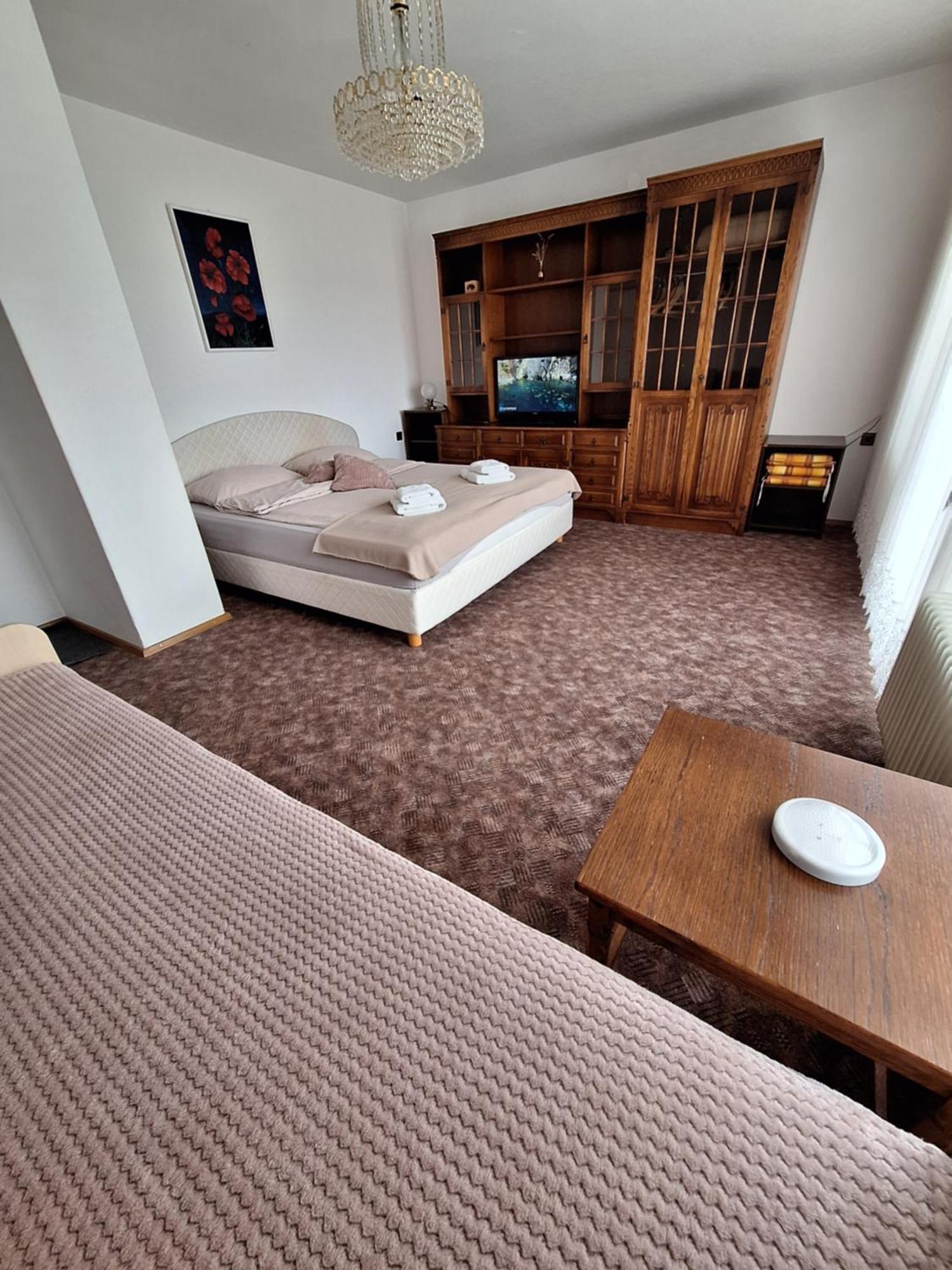 Apartmaji Mojca Krize ภายนอก รูปภาพ